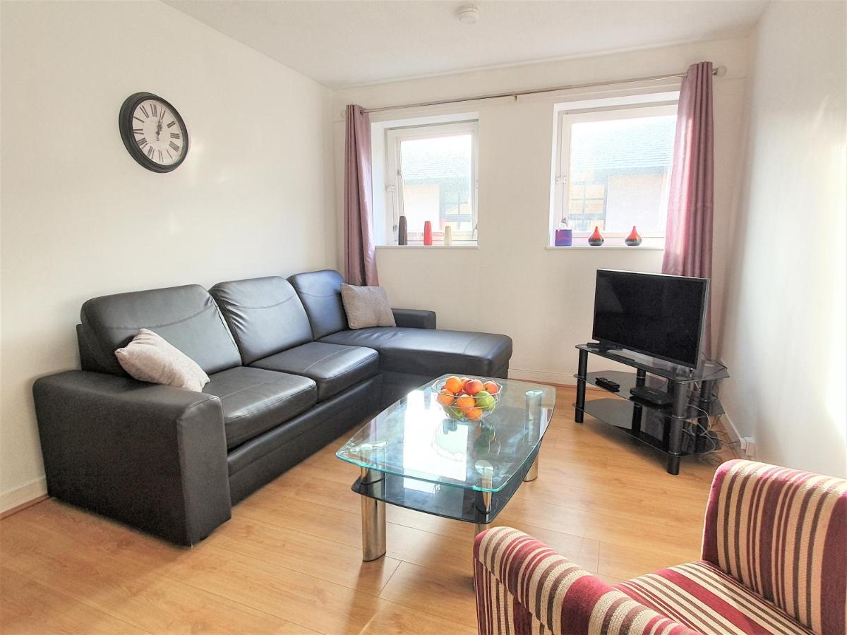 غلاسغو Modern One Bedroom Apt - City Centre & Freeparking المظهر الخارجي الصورة